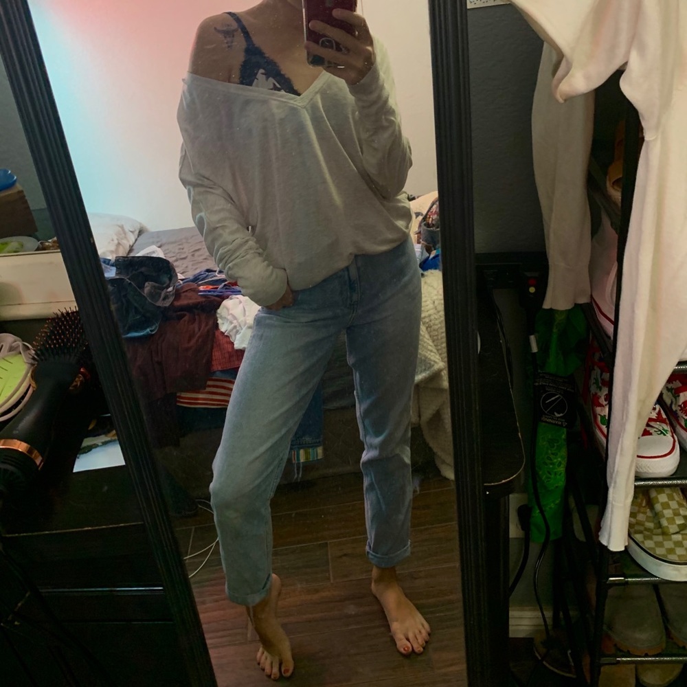 American eagle sweater